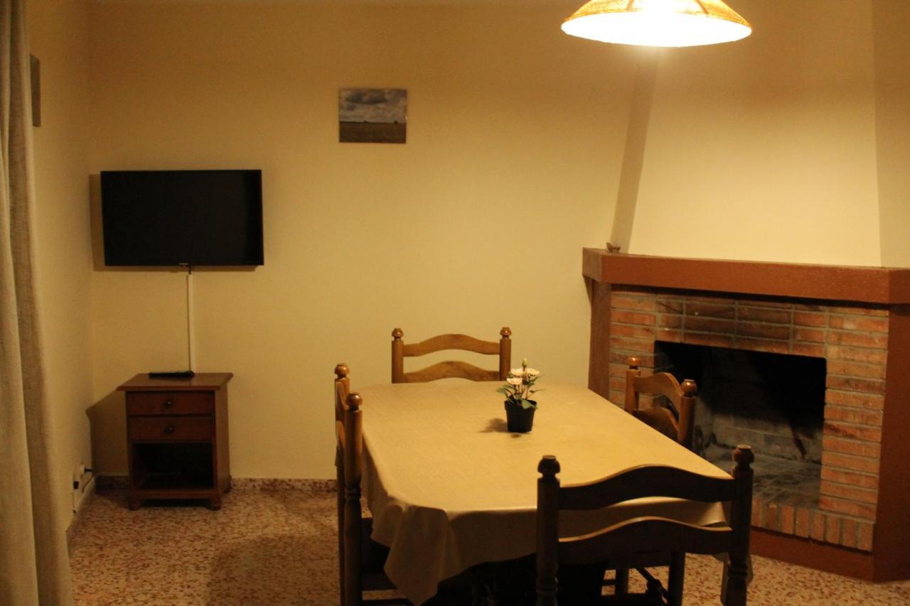 Apartaments Turístics Vilaró Llorts Exterior foto